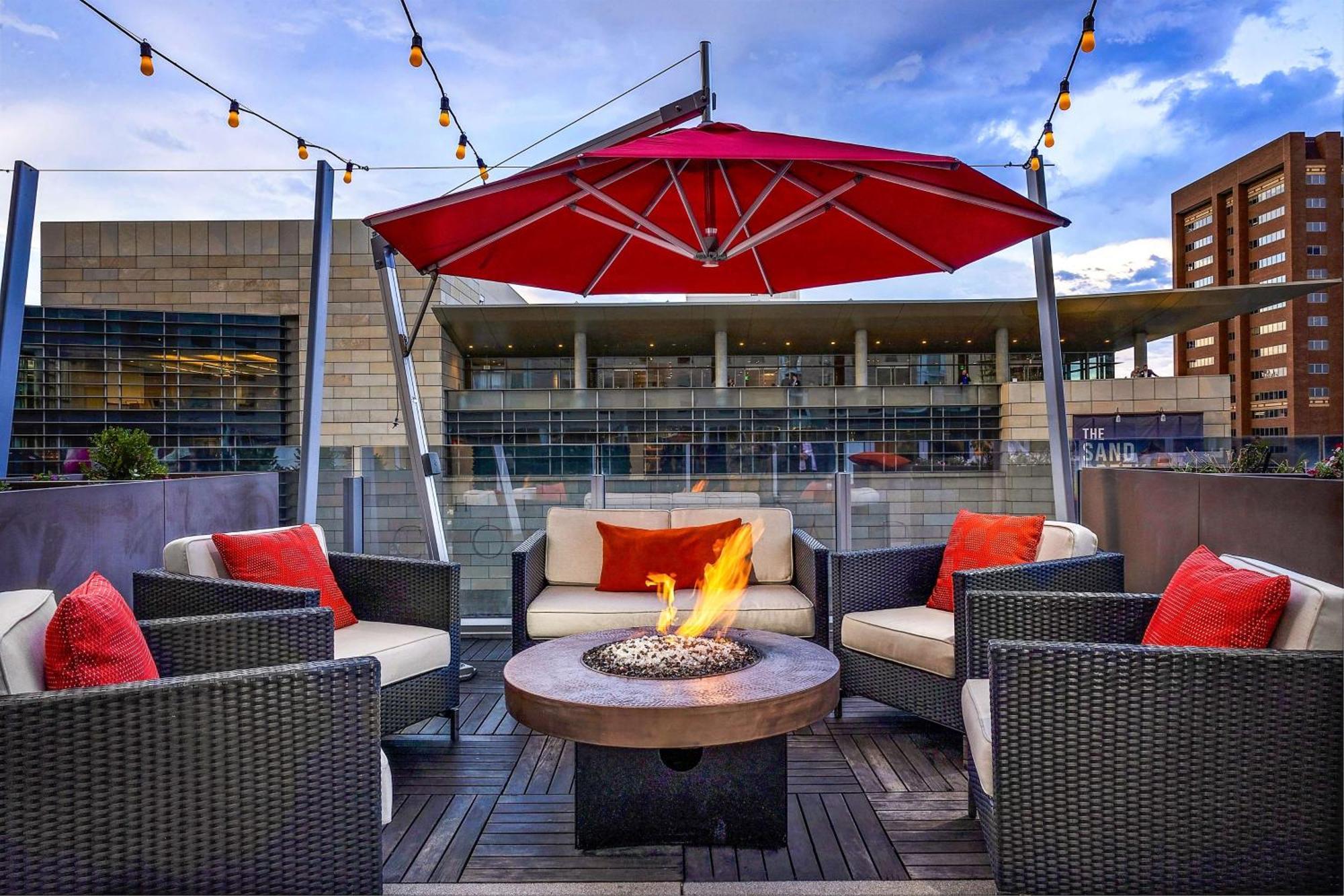 The Art Hotel Denver, Curio Collection By Hilton Exteriér fotografie